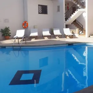 https://rotonda-apartaments.balearic-islands.net